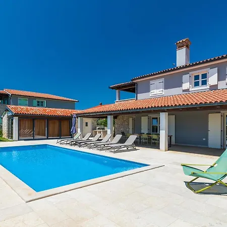 Meli Villa *